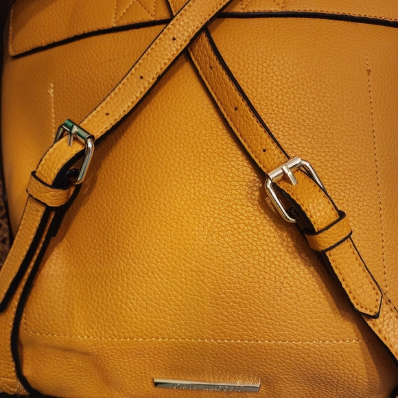 Steve Madden Mustard Backpack - Picture 4 of 14